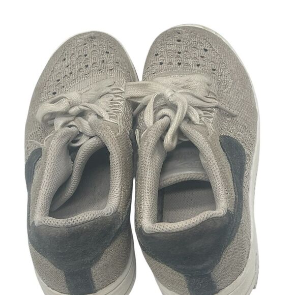 Nike Air Force 1 Flyknit Low Pale Grey  size 6 - Picture 10 of 16